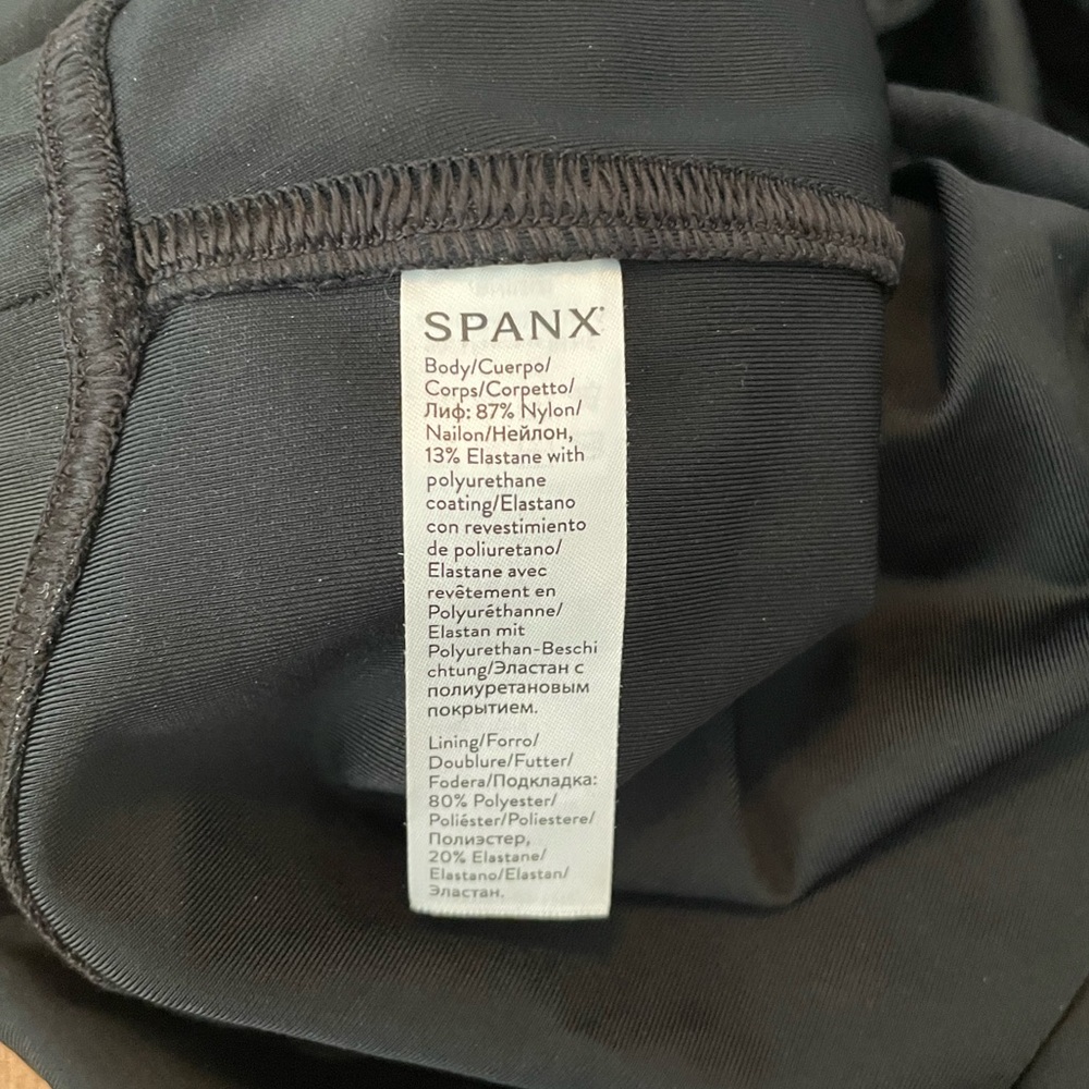 Spanx Faux Leather Leggings in Black - Picture 7 of 7